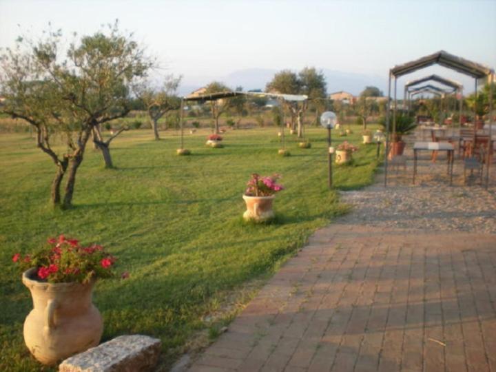 Agriturismo Il Borghetto Villa Foce del Sele Kültér fotó