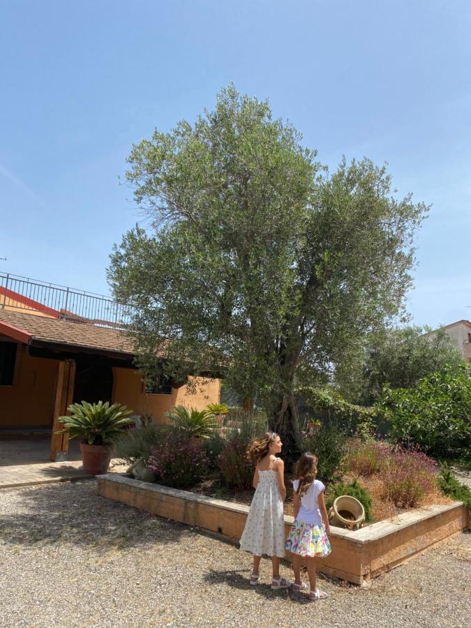 Agriturismo Il Borghetto Villa Foce del Sele Kültér fotó